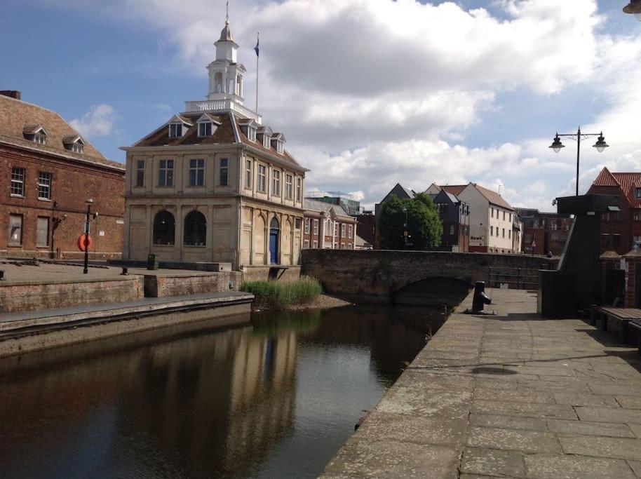 The Penthouse Apartment King's Lynn Exterior foto